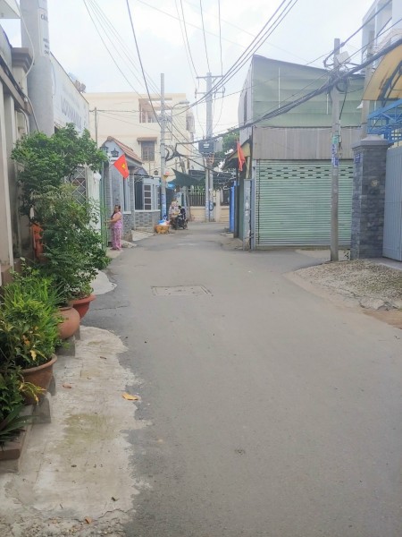 Cần bán lô đất pháp lí chính chủ đường 2 xe hơi tránh nhau vị trí đẹp, tiện ích đầy đủ