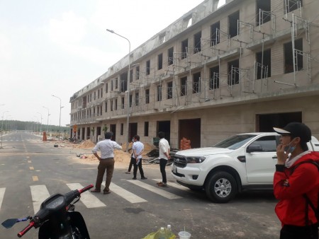 Đất thổ cư giá rẻ ngay VSIP 2A- chính chủ cần bán gấp, giá bán 800 triệu/tháng, giá tốt đầu tư