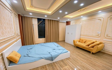 Bán nhà Đống Đa, phố Pháo Đài Láng vỉa hè, ô tô, kinh doanh dt 70m2 4 tầng mt 5m giá 15 tỷ