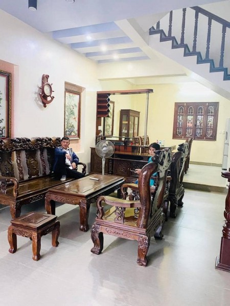 Bán nhà Vạn Phúc ngõ nông rộng ô tô chạy thông vòng quanh mt 5m dt 46m2 4 tầng, giá 4.2 tỷ