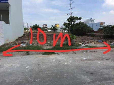 Chủ ngộp mùa dịch cần tiền trả nợ về quê hồi hương bán tháo. Xe hơi chạy vi vu
