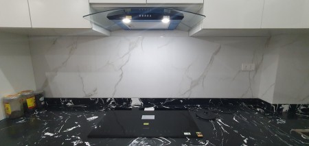 Bán nhà nguyên căn còn mới koong Trần Thái Tông, full nội thất dt 33m2, 5 tầng, giá 4.5 tỷ