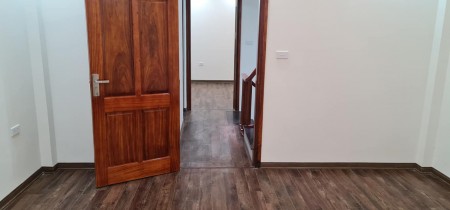 Cần bán tòa văn phòng ở Quan Nhân Thanh Xuân 9 tầng, thang máy, hầm ô tô giá chỉ 18.4 tỷ