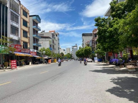 Bán nhà Khu đất dịch vụ Yên Lộ Đô Nghĩa, dt 50M2, mặt tiền 4m, giá 3.x tỷ.
