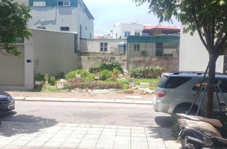 Bán đất xóm 2 Đông Dư Gia Lâm ô tô tránh, diện tích sử dụng. 55m2, giá chỉ 3.4 tỷ
