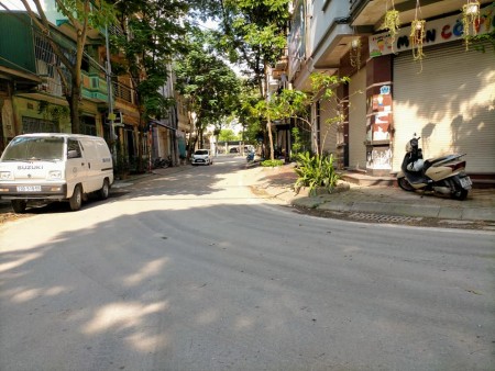 Mặt phố, VIEW HỒ, Khu Tái Định Cư X2A Đất 80m giá nhỉnh 6 tỷ