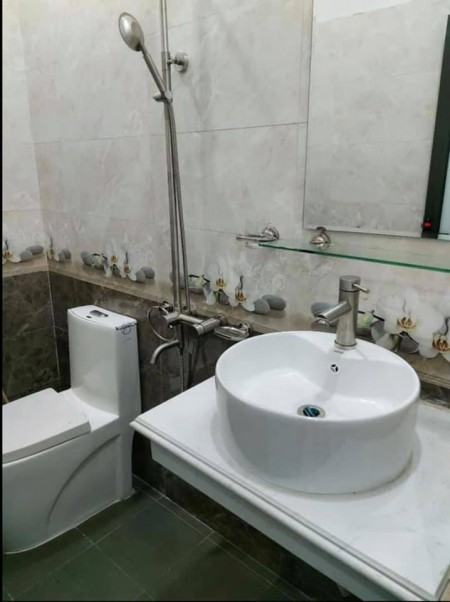 Nhà 5 Tầng mới xây cực đẹp Ô Tô đỗ cổng, giá 2,4 tỷ ở Vân Canh-Hoài Đức, LH:0866657649.