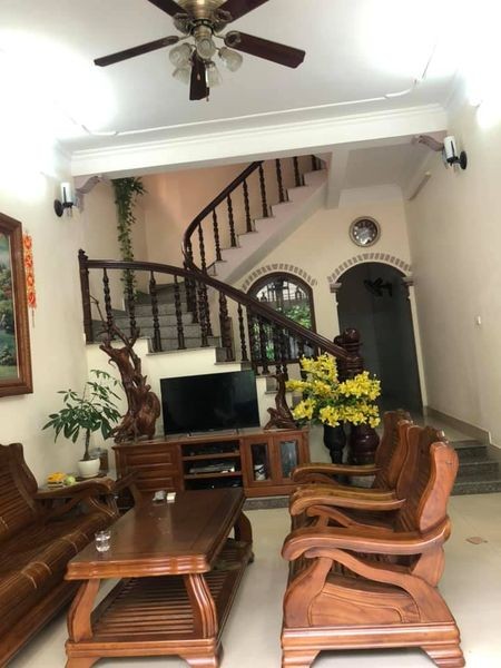 Gia đình cần bán gấp ngôi nhà 3 tầng tại Ngõ 126 đường Lê Lai thành phố Lạng Sơn