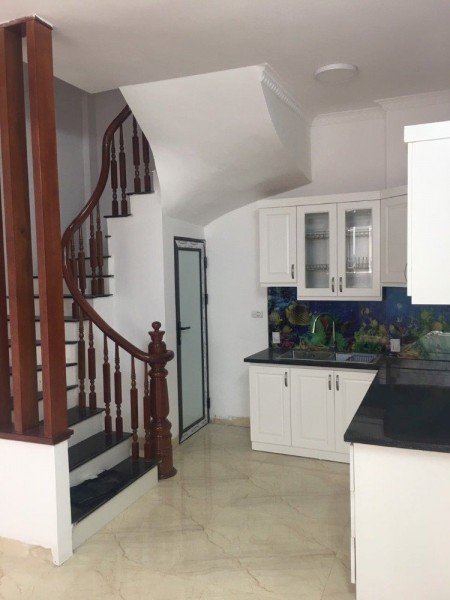Nhà mặt Phố trung tâm bán gấp dợt covid đang kinh doanh tót 50m2 có thang máy giá 30 tỷ