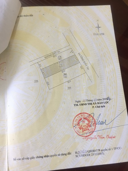 Đi đến slide 4