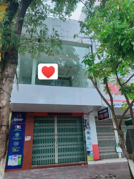 Chính Chủ Cần Bán Nhanh Căn Nhà Mặt Tiền Quang Trung - TP Quảng Ngãi