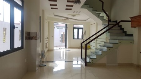 Bán Nhà Mặt Tiền khu dân cư Phú Lâm Quận 6 giá bán 18 tỷ, lô góc đúc kiên cố 4 tầng
