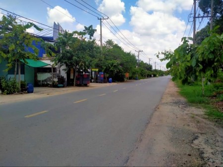 Lô đất kế bên KCN Đông Nam. Tiện kinh doanh buôn bán. HXH