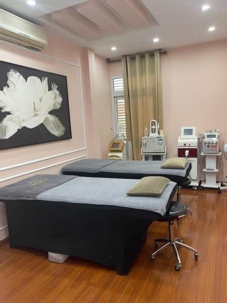 Bán gấp mặt phố Nguyễn Bỉnh Khiêm đúc kiên cố 6 tầng thang máy, giá nhỉnh 11 tỷ, lhcc