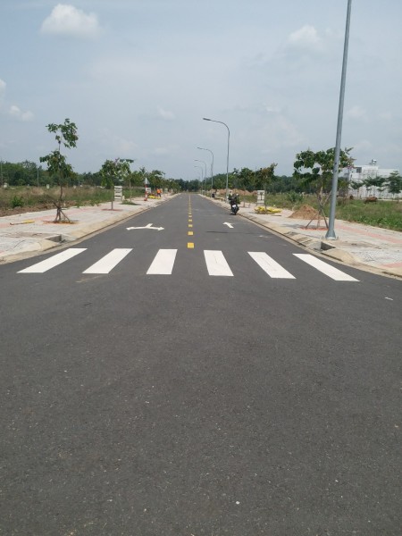 Bán đất mặt tiền ngã 3 Trị An Trảng Bom diện tích 100m2 sổ sẵn giá 900 triệu sổ sẵn công chứng ngay
