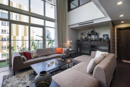 Bán nhà mặt tiền đường Lê Quang Định hướng Đông bắc, giá bán 13.5 tỷ, bàn giao sổ ngay