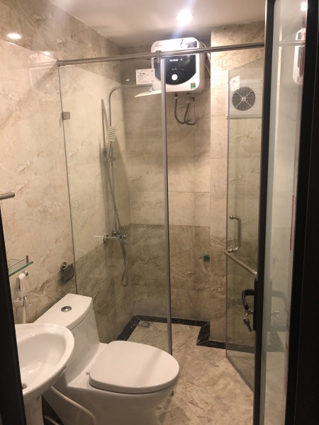 Bán nhà mới Hồng Mai diện tích sử dụng 55m2 giá 4.4 tỷ có sân để xe riêng sỏ đổ riêng
