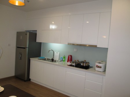 Cho thuê Chung cư Vinhomes Skylake Phạm Hùng căn 1 phòng ngủ, full, 14.5 triệu/th. LH 0377983070