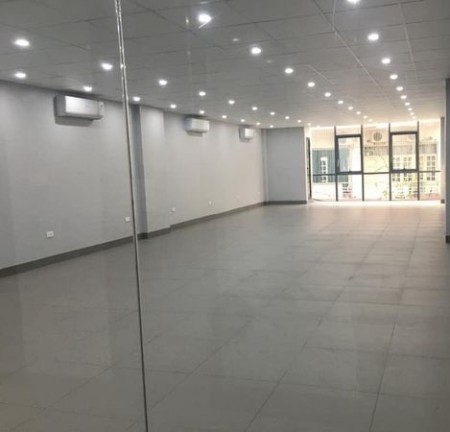 Cho thuê văn phòng mặt phố Giảng Võ gần ngã tư Láng Hạ Đê La Thành, giá tốt
