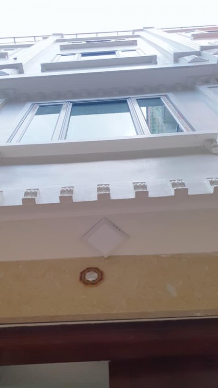 Cực hiếm nhà Cự Lộc Quận Thanh Xuân diện tích sử dụng 37m2 5 tầng giá bán 5.9 tỷ
