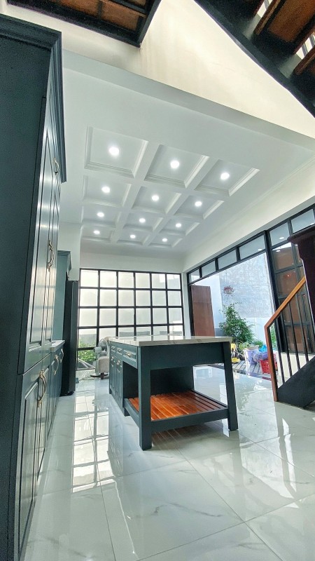 Nhà 2 mặt tiền Đặng Tất diện tích 98m2 giá chỉ còn 32 tỷ ngay Chợ Tân Định