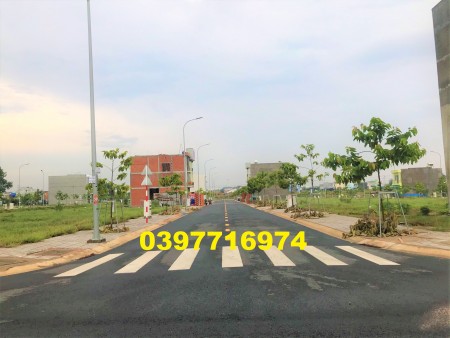 Hàng ngộp rẻ nhất Vsip2 diện tích sử dụng 100m2, thổ cư 100% giá tốt đầu tư