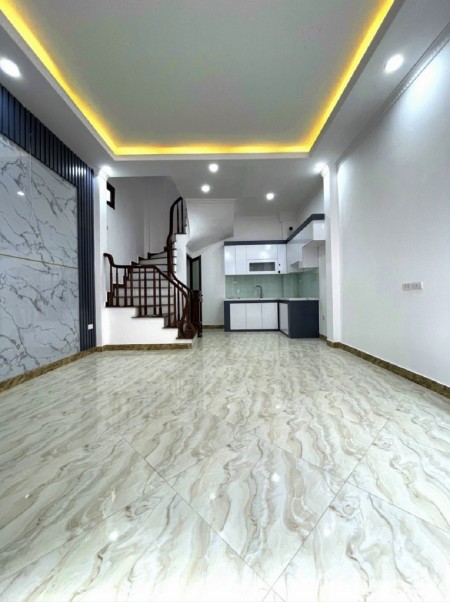 Bán nhà đẹp mới xây gần Chợ Quang, Thanh Liệt, Thanh Trì dt 32m2, 5 tầng giá bán 2,6 tỷ