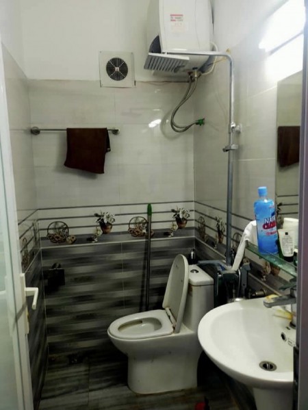 Nhà đẹp Trịnh Văn Bô ô tô đỗ vào ở luôn giá đầu 2 tỷ đúc 4 tầng, liên hệ 0962157266