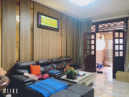 Bán nhà nguyên căn đường Quang Trúng 4 tầng, tặng toàn bộ nội thất giá bán chỉ 6 tỷ