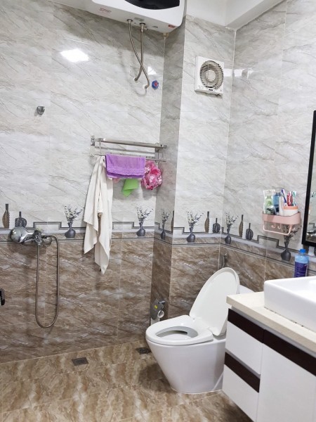 Bán nhà Dương Nội diện tích ở sướng nội thất đẹp giá bán 2.5 tỷ, liên hệ 0973 525 668