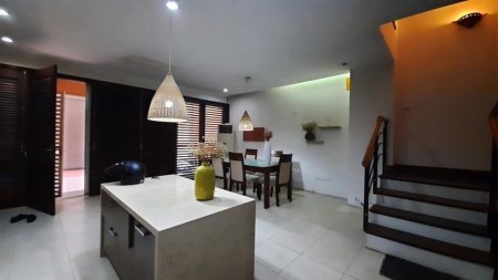 Bán nhà Bát Khối, ô tô đỗ cửa, diện tích sử dụng 74m2, giá bán nhanh 5,5 tỷ, bàn giao ngay