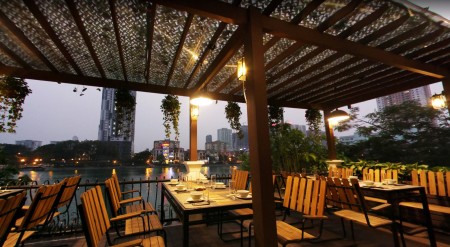 Bán đất tặng nhà 4T Văn Quán, dt 73m2 4 tầng giá 7.x tỷ đầu tư xây Building đẹp nhất Văn Quán