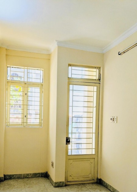 Bán nhà hiếm, Quận 3, 4 tầng, giá rẻ chỉ 3.39 tỷ, duy nhất 1 căn
