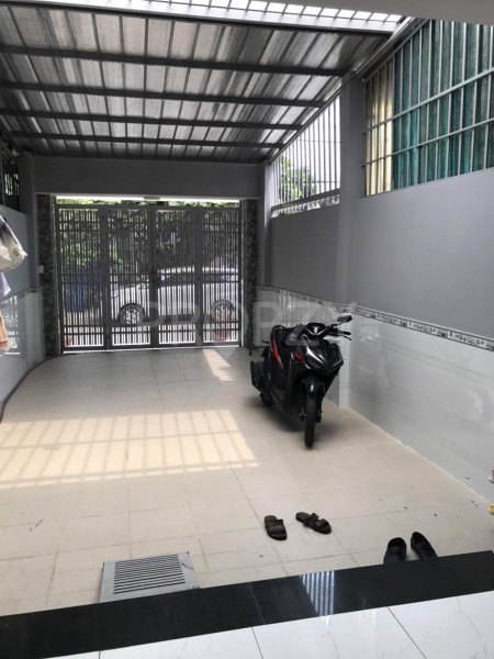 Bán nhà mặt tiền Xuân Thới Sơn Hóc Môn - Gần Trạm Y Tế Xã Xuân Thới Sơn