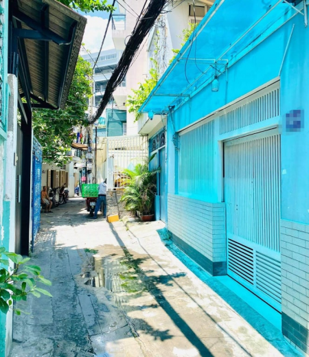 Nhà bán gấp Nơ Trang Long Bình Thạnh vị trí đẹp hẻm thông kinh doanh tốt.