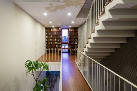 Bán nhà nguyên căn 3 tầng đúc kiên cố dt 35m2, giá chỉ từ 2 tỷ, cực tốt, lh 0988176798