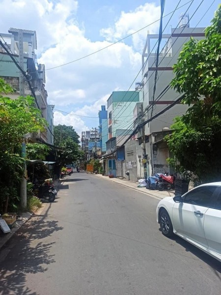 Bán nhà đẹp hxh đường Tân Hòa Đông Bình Tân 3 tầng giá 5.55 tỷ dt 70m2