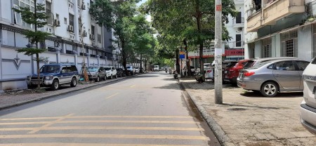 Bán nhà mặt phố Thiên Hiền, 6 tầng 52m2, thang máy, kinh doanh hiếm, giá 11,2 tỷ