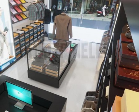 Bán nhà mặt phố Xuân Thủy diện tích 45m2, giá hơn 5 tỷ, kinh doanh các thể loại.