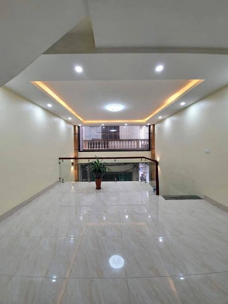 Bán nhà mặt ngõ Phùng Chí Kiên Quận Cầu Giấy PLô ngõ thông 41Mx5T 5.45 tỷ 0902224679
