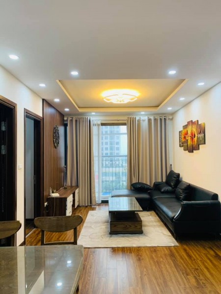 Bán CC TP Giao Lưu, Phạm Văn Đồng, Bắc Từ Liêm 90m2, 3 ngủ, nội thất vip chỉ nhỉnh 3 tỷ