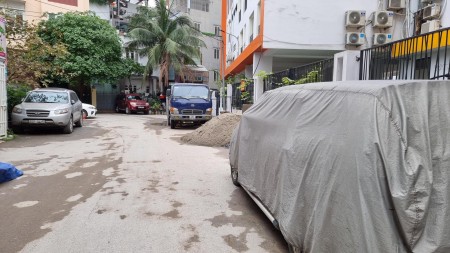 Nhà Lạc Long Quân diện tích sử dụng 50m2, giá 5.8 tỷ Tây Hồ- 10M ô tô đỗ ngày đêm