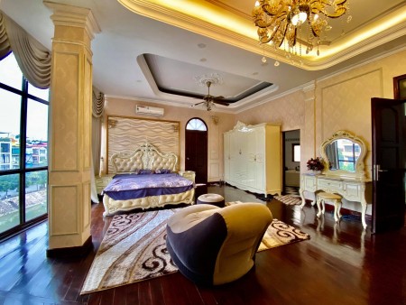 Bán nhà Thụy Khuê, nhà đẹp, ngõ nông xe ba gác chạy, DT 34m2, giá nhỉnh 4 tỷ