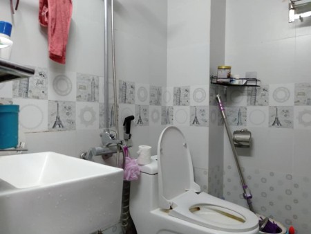 Chủ đã rất cần bán nhà đẹp ô tô qua cửa Kiến Hưng Hà Đông diện tích 40m2, giá 3,8 tỷ