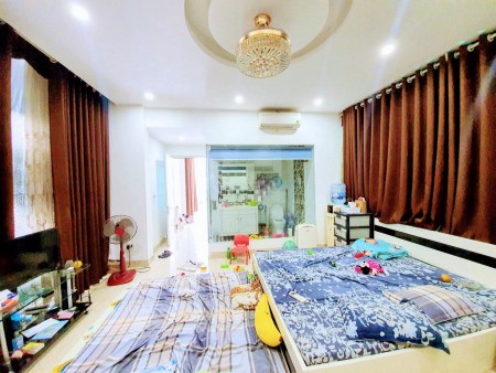 Bán nhà HXH quay đầu Cách Mạng Tháng 8, Quận 10, Dt 83m2 giá 9,5 tỷ