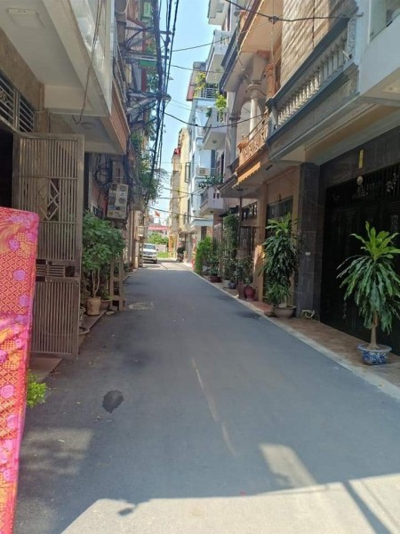 Phân lô Trung Kính, diện tích sử dụng 55m2 đúc 5 tầng, lô góc, ô tô, giá bán nhỉnh 7 tỷ