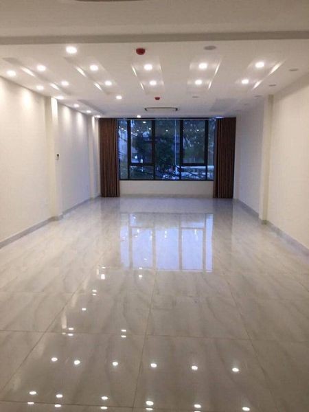 cho thuê văn phòng phố thợ nhuộm hoàn kiếm đoạn gần cửa nam vị trí đẹp , HN