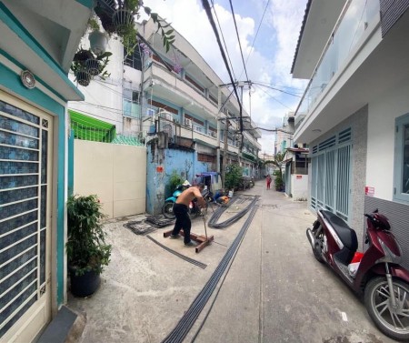 Bán nhà nguyên căn vị trí dễ tìm, hẻm nhựa sạch đẹp, đúc 5 tầng, diện tích 48m2, giá 8 tỷ