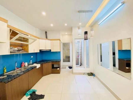 Bán nhà nguyên căn Văn Quán 20m ra ô tô đỗ thông thoáng hiện đại đúc 4 tầng, lh 0926891993