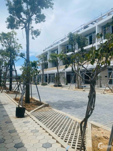 Đi đến slide 6
